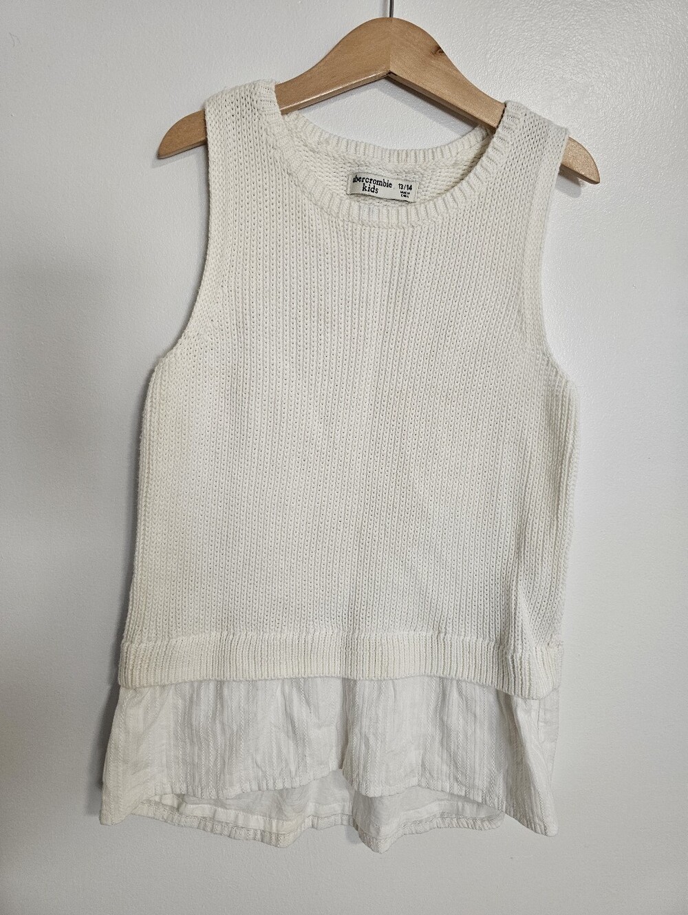🧸2/20$ Abercrombie Kids Knit Layered-Hem Sweater Girls Size 13/14
